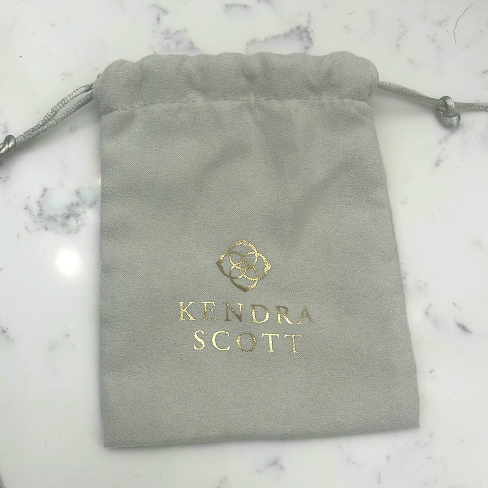 Kendra Scott Shelton Y silver necklace - Picture 5 of 5